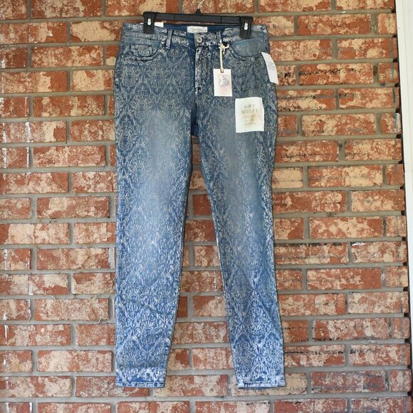 Jessica Simpson  Kiss Me Super Skinny Jeans - Picture 1 of 3